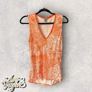 Preowned Ann Taylor Petites Sleeveless Orange V-Neck Top – Size SP